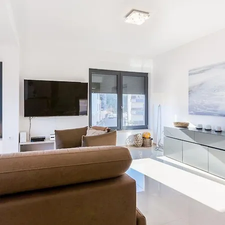 Ferienwohnung Fur 8 Personen Ca 120 Qm In Medulin, Istrien Sudkuste Von Istrien Lejlighed Medulin